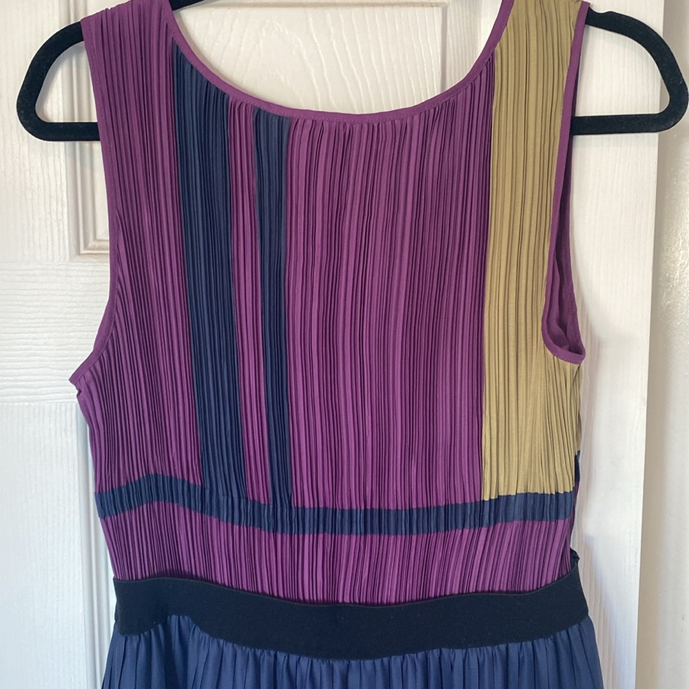 BCBGMAXAZRIA-DRESS - Picture 4 of 5